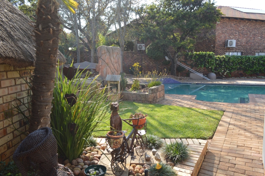 3 Bedroom Property for Sale in Wilkoppies North West